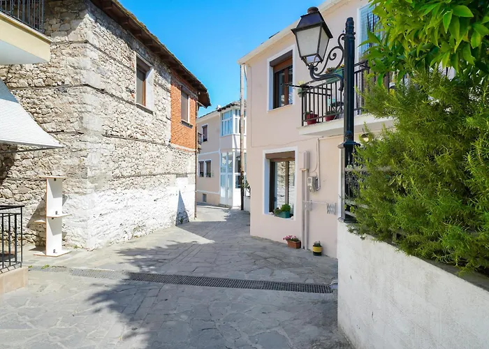 Klaudia's House * 帕纳基雅